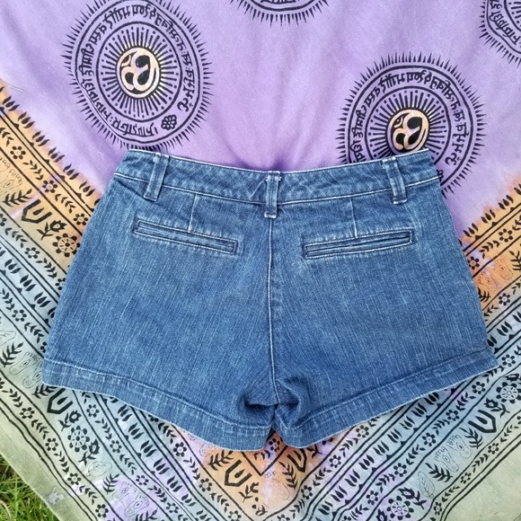 New York & Company jean shorts - Picture 2 of 3